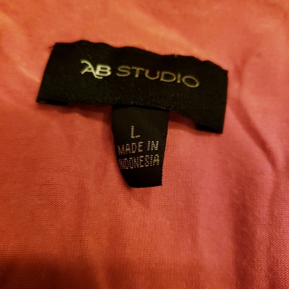 AB Studios flowy tank - Picture 5 of 6